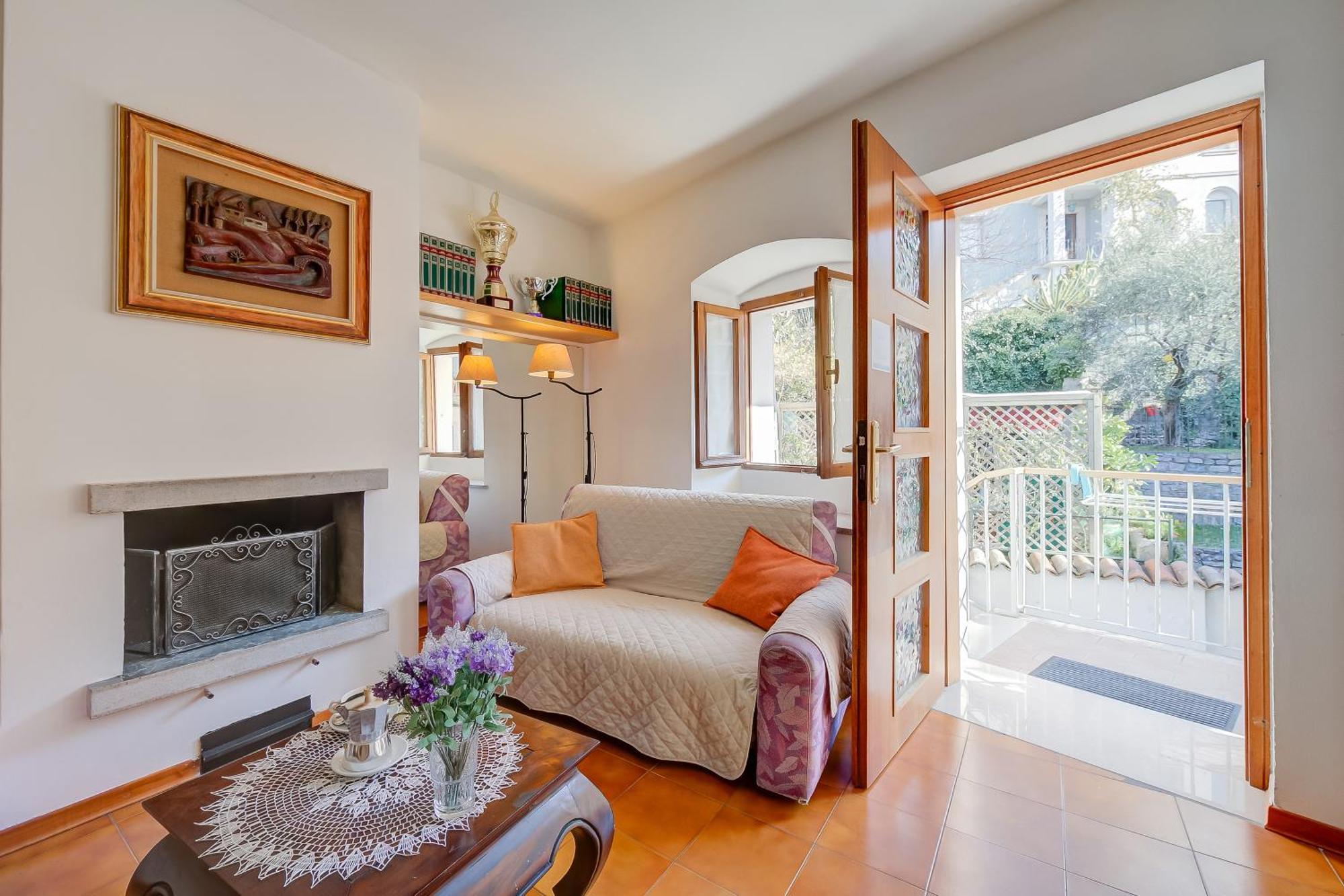 Appartamento Miorelli Torbole Sul Garda Exterior foto